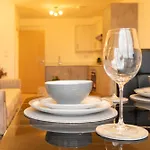Meadow Lodge Apartments
